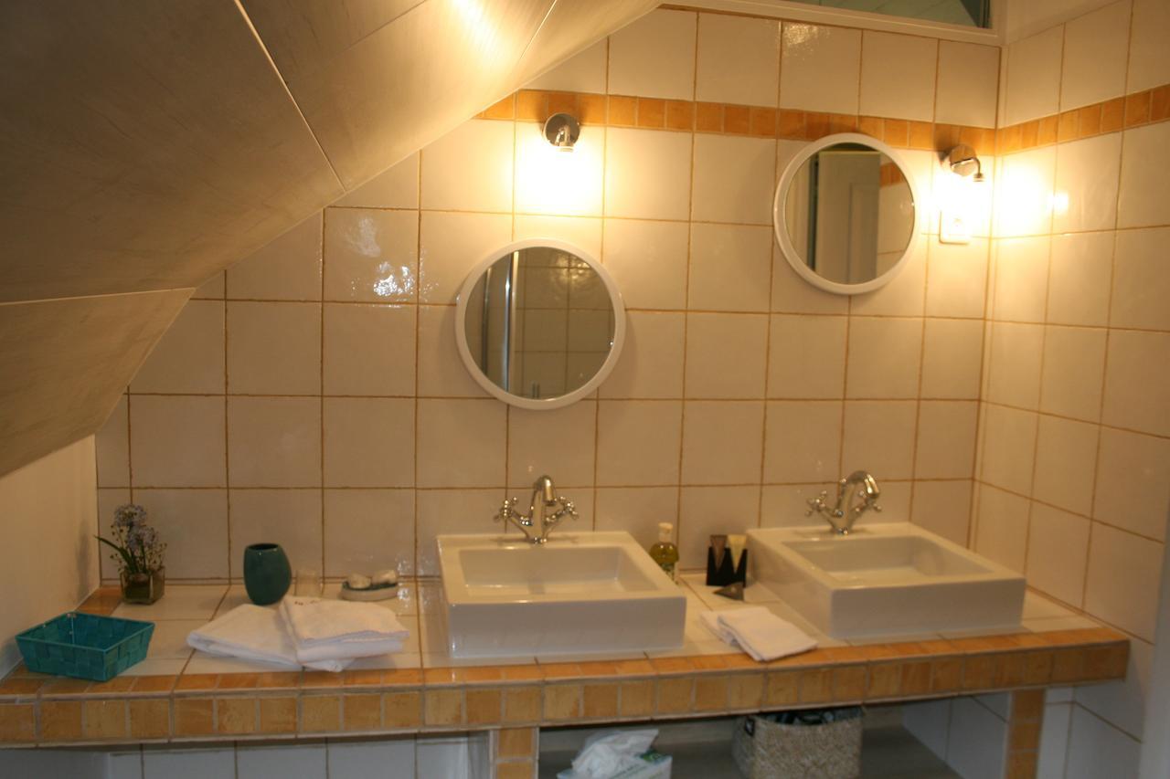 Au Relais De Chaussy Bed & Breakfast Стая снимка